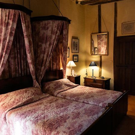 Manoir Du Bois Noblet Bed & Breakfast Louerre Dış mekan fotoğraf
