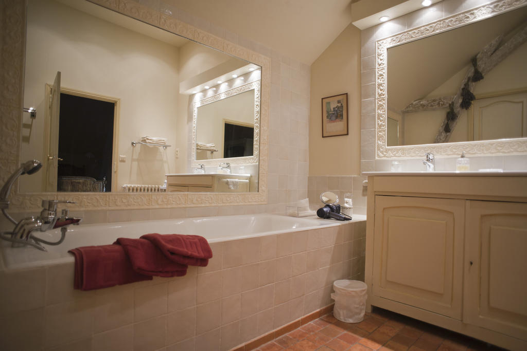 Manoir Du Bois Noblet Bed & Breakfast Louerre Dış mekan fotoğraf