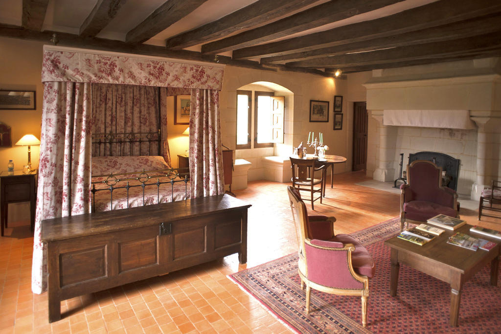 Manoir Du Bois Noblet Bed & Breakfast Louerre Oda fotoğraf