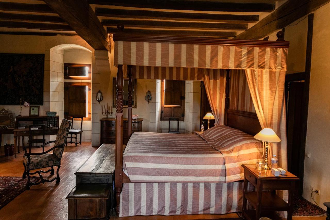 Manoir Du Bois Noblet Bed & Breakfast Louerre Dış mekan fotoğraf
