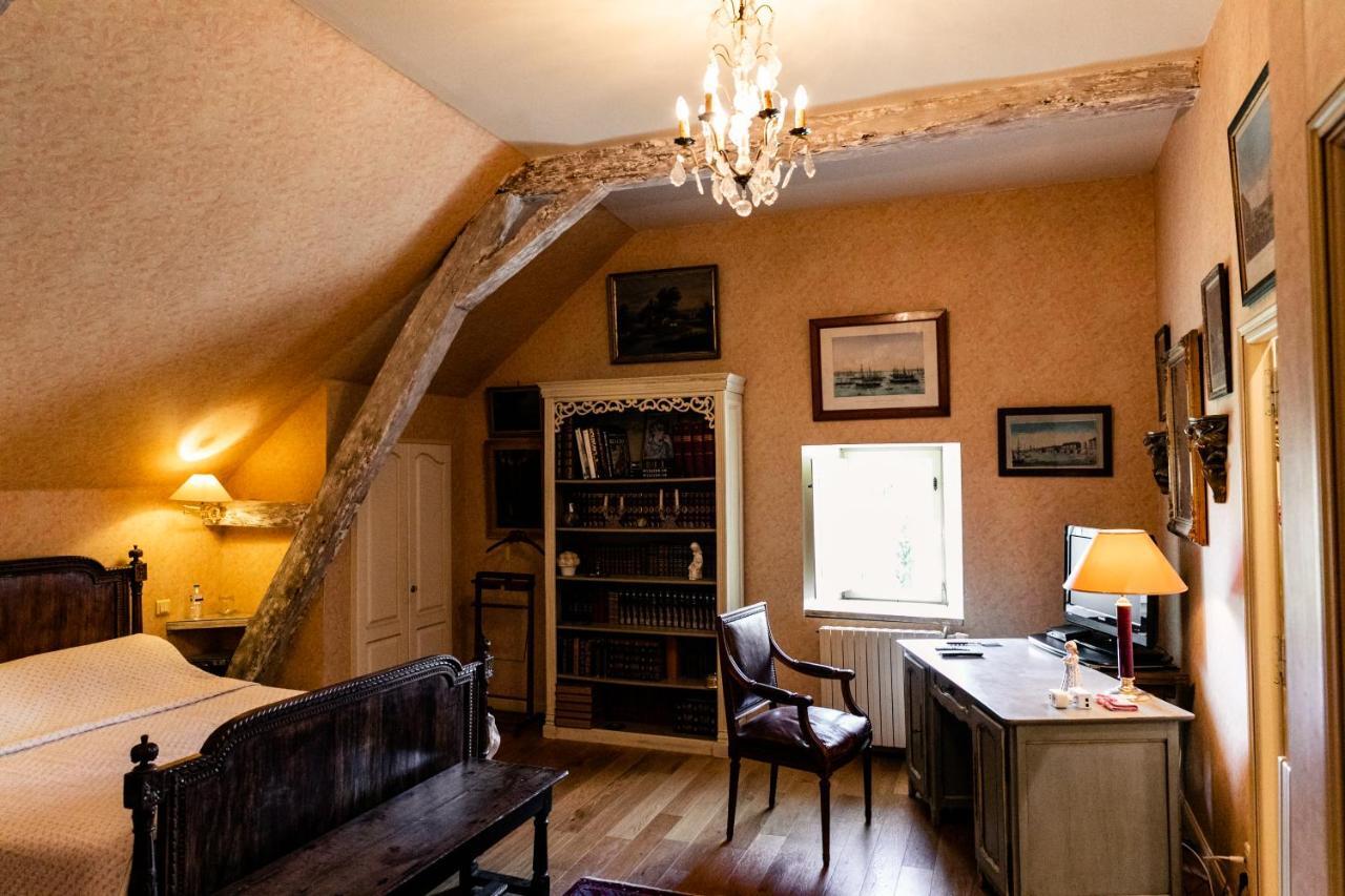 Manoir Du Bois Noblet Bed & Breakfast Louerre Dış mekan fotoğraf