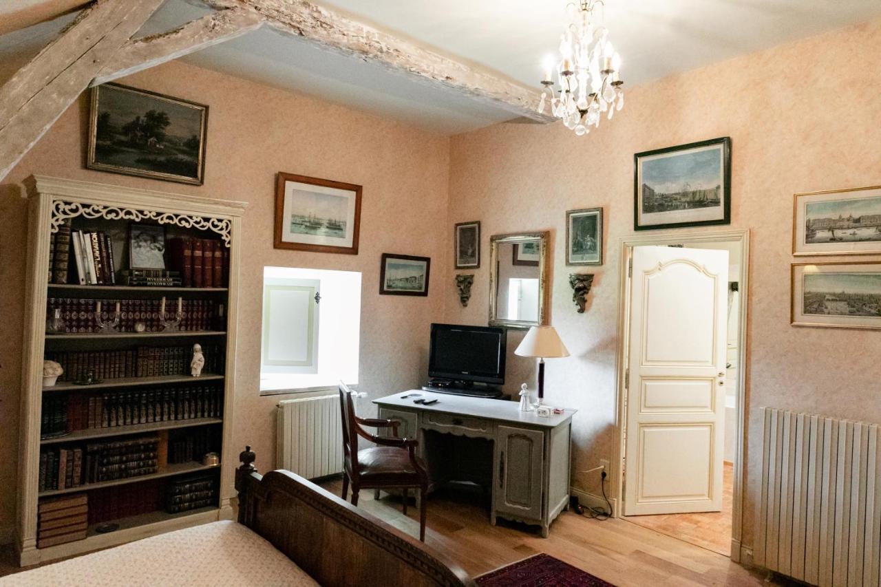 Manoir Du Bois Noblet Bed & Breakfast Louerre Dış mekan fotoğraf