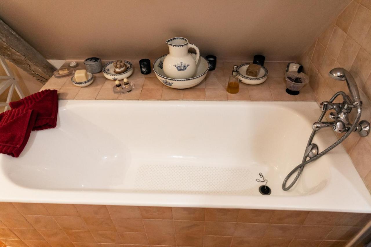 Manoir Du Bois Noblet Bed & Breakfast Louerre Dış mekan fotoğraf